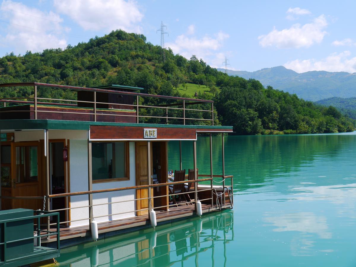 Pansion Asim Bed & Breakfast Jablanica Exterior photo